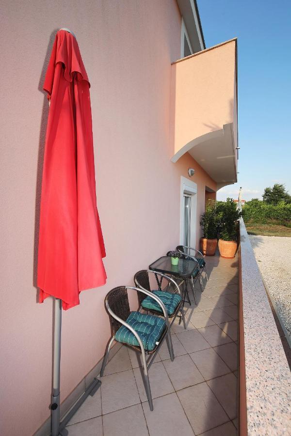Apartments Olive Zaton  Exterior photo