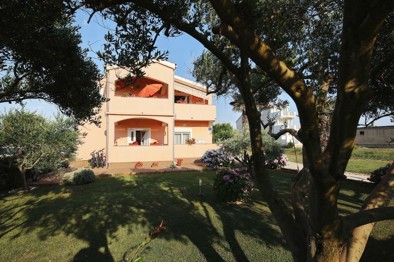 Apartments Olive Zaton  Exterior photo